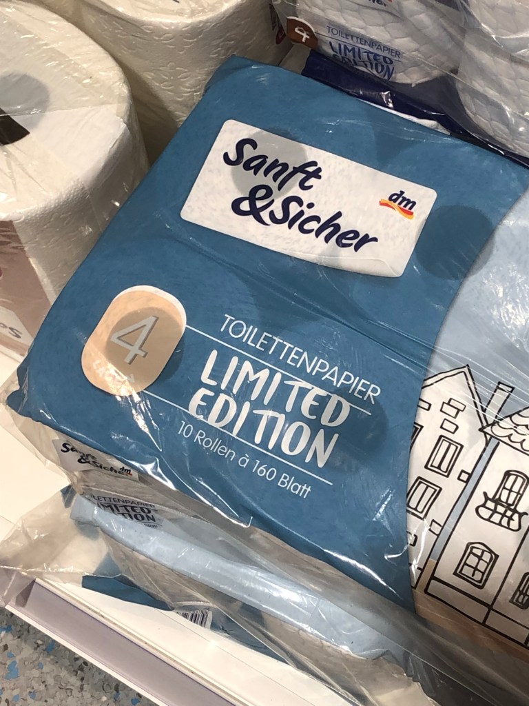 Photo by fogBlogger.