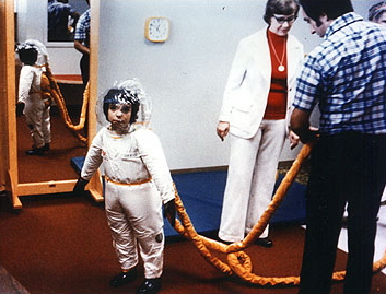 By NASA Johnson Space Center (https://commons.wikimedia.org/wiki/File:David_Vetter%27s_spacesuit.jpg)
