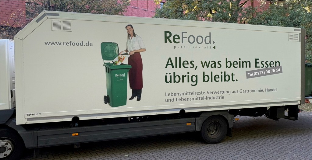 By fogBlogger. In the public domain.